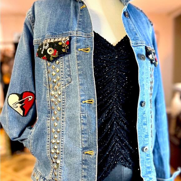 Women Reworked denim Jacket custom only 1 silver studs old school tattoo design - Picture 8 of 8